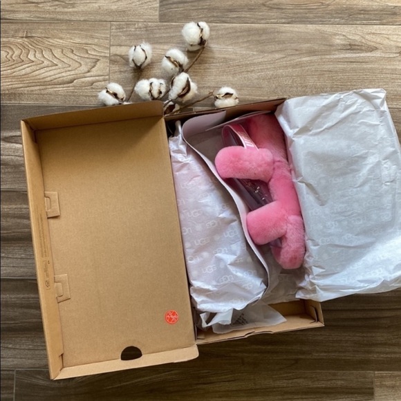 🌿UGG🌿 OH YEAH SANDALS SLIPPERS BERRY - Picture 12 of 13